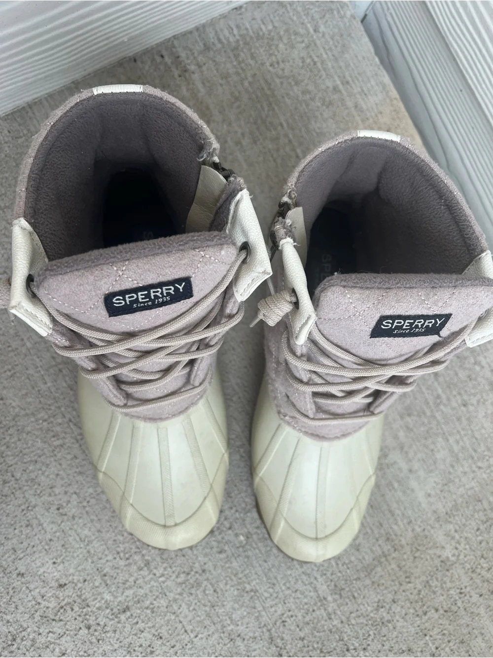 Sperry Women's Two-Texture Duck Boots in Purple and Cream - Size 7.5